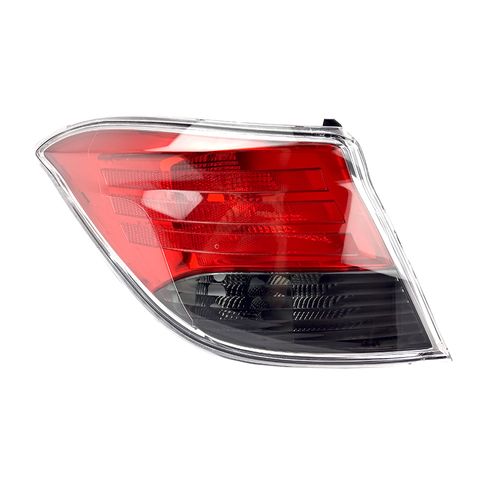 Lanterna-Traseira-Fume-Prisma-2013-a-2017-Lado-Esquerdo Lanterna-Traseira-Fume-Prisma-2013-a-2017-Lado-Esquerdo