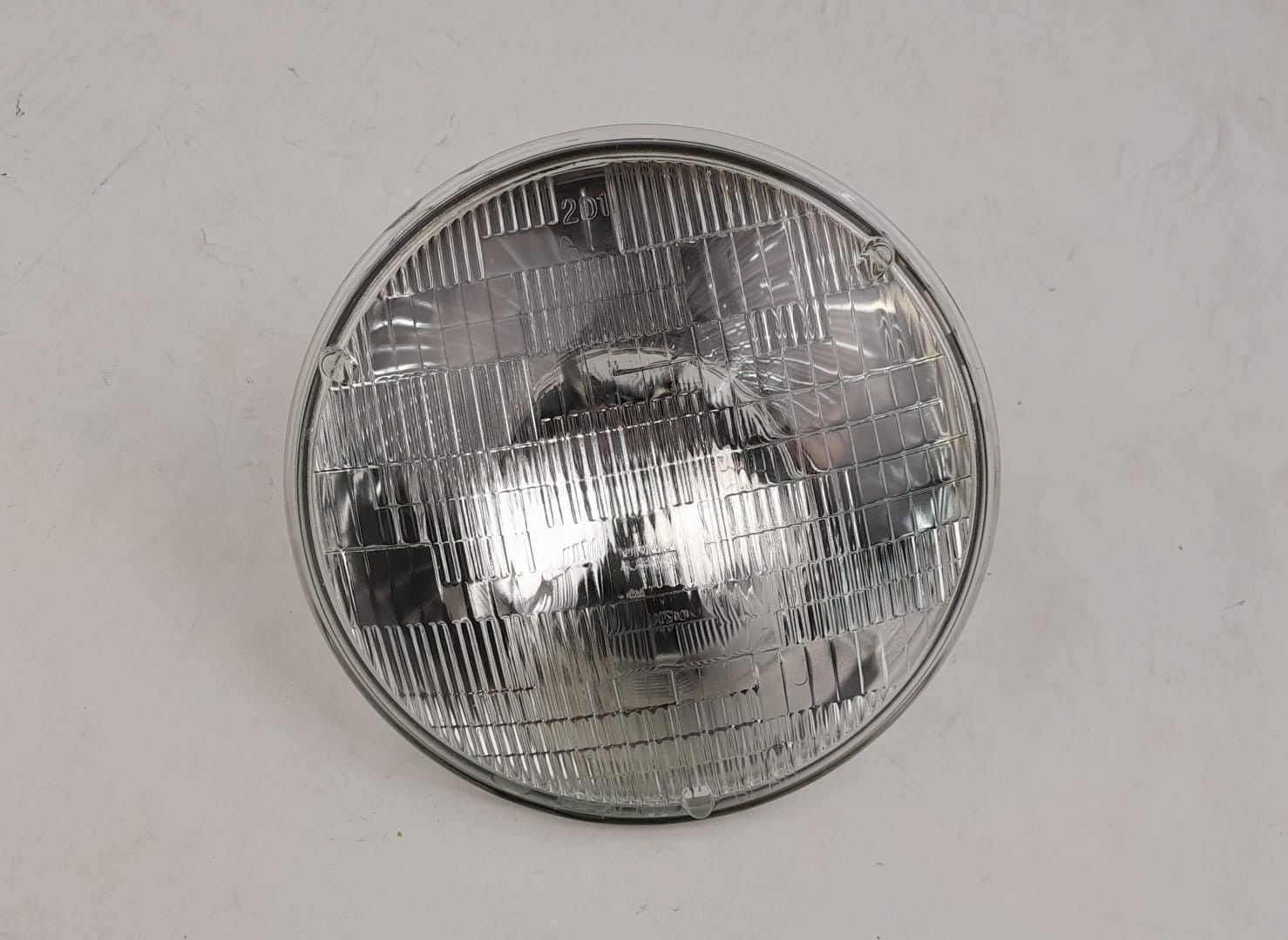 Farol_Silibrim_12V_1975-50W_-_180mm