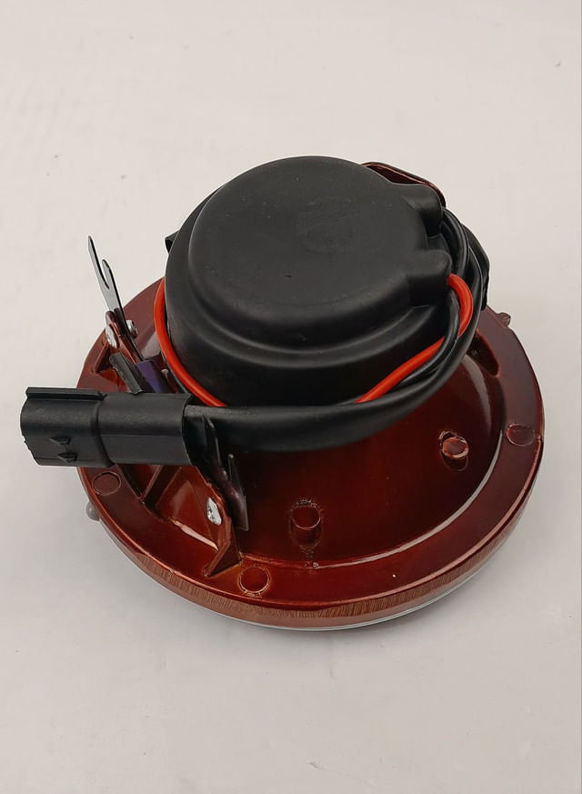 Farol_Auxiliar_CrossFox_2003_ate_2009_Direito_-_Superior