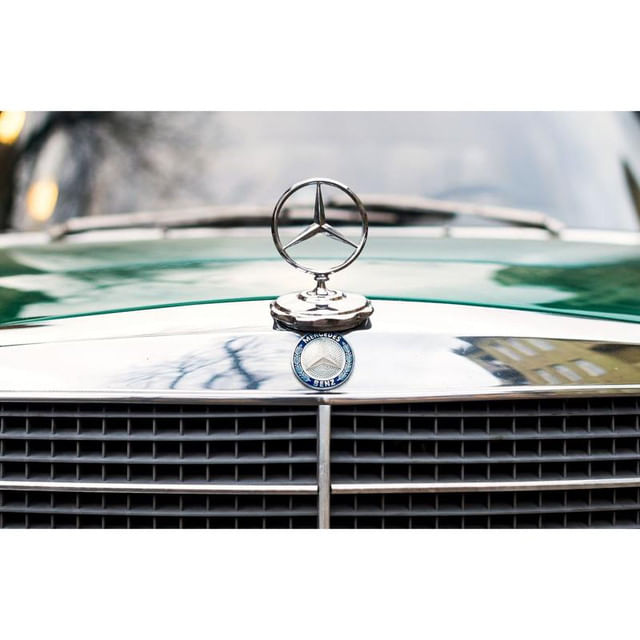 Emblema_-8-_Linha_Mercedes