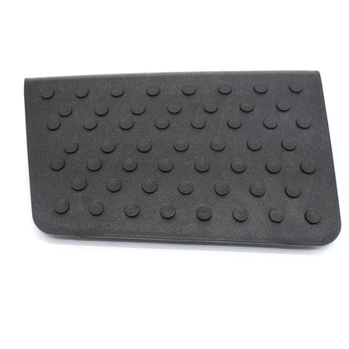 Tapete_Estribo_Bb_Bicudo_Lado_Direito