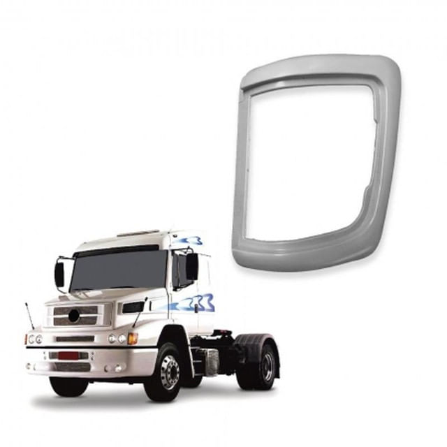 Moldura_Lanterna_Dianteira_Mercedes_Benz_1620_2000-_Lado_Esquerdo