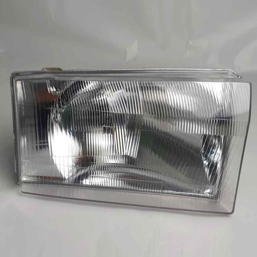Farol_F-250-f-350_ate_2005_Lado_Direito_-_C-meia_Luz
