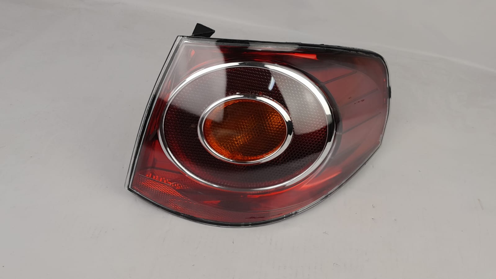 LANTERNA_TRASEIRA_SPACEFOX_-09_LD_CANTO